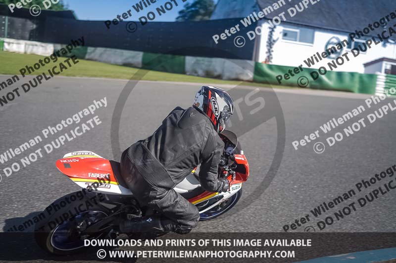 enduro digital images;event digital images;eventdigitalimages;mallory park;mallory park photographs;mallory park trackday;mallory park trackday photographs;no limits trackdays;peter wileman photography;racing digital images;trackday digital images;trackday photos